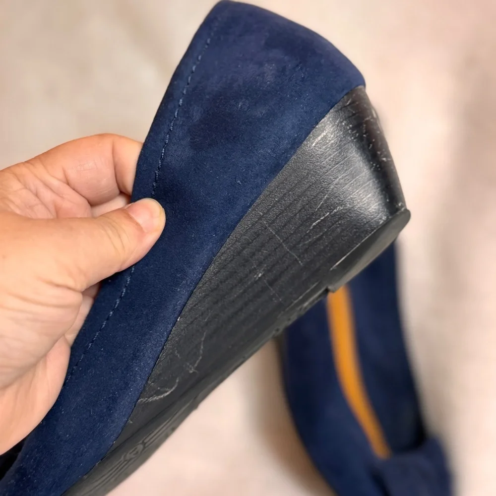 Nicole Navy Soft‎ Peep Toe Flats with Small Chunk Heal & Cute Bow, Sz 10W